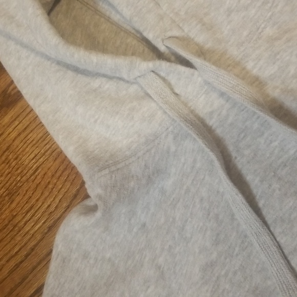 Gray Zara Hoodie - Picture 2 of 2